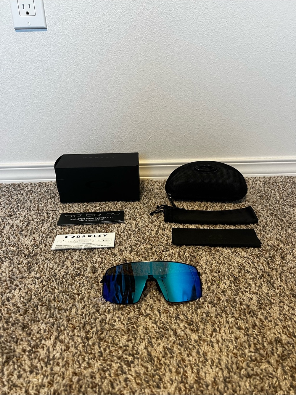 Oakley Sutro TI Titanium Frame Polarized Lens